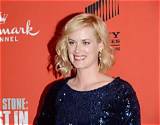 Abigail Hawk Net Worth
