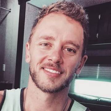 Adam Aalderks Net Worth
