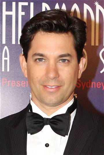 Adam Garcia (Actor) Net Worth