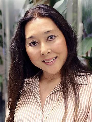 Adele Yoshioka Net Worth