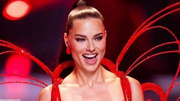 Adriana Lima Net Worth