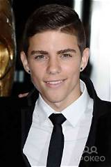 Aidan Davis Net Worth