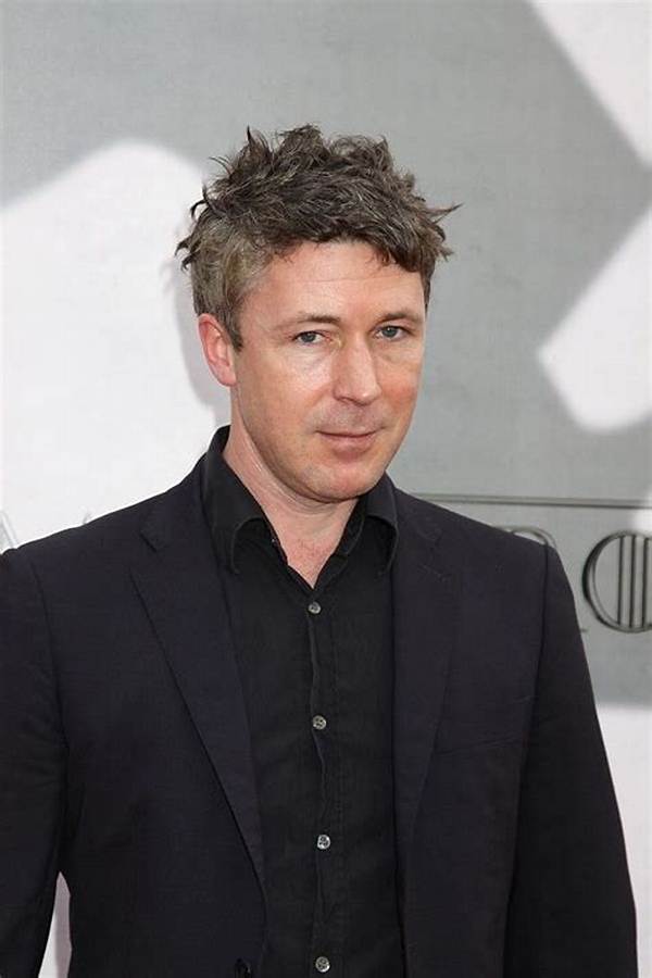 Aidan Gillen Net Worth
