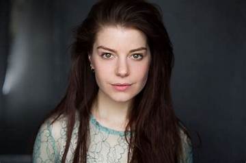 Aimee-Ffion Edwards Net Worth