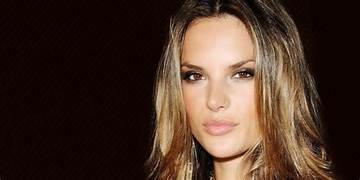 Alessandra Ambrosio Net Worth
