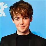 Alex Lawther Net Worth
