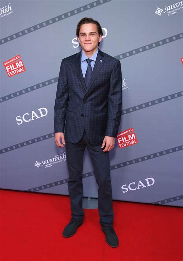 Alex Neustaedter Net Worth