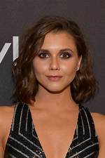 Alexandra Chando Net Worth