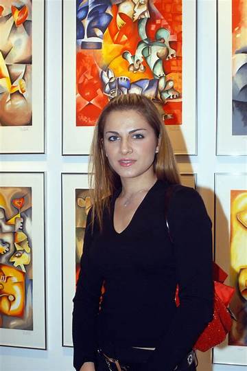 Alexandra Nechita Net Worth