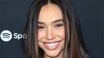 Alexis Ren Net Worth