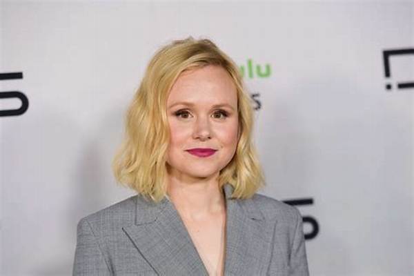 Alison Pill Net Worth
