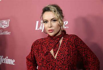 Alyssa Milano Net Worth