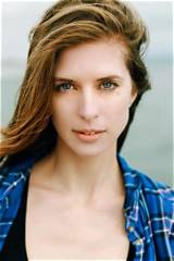 Amanda Adrienne Smith Net Worth