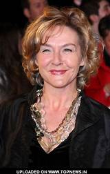Amanda Burton Net Worth
