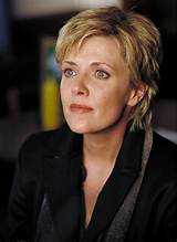 Amanda Tapping Net Worth
