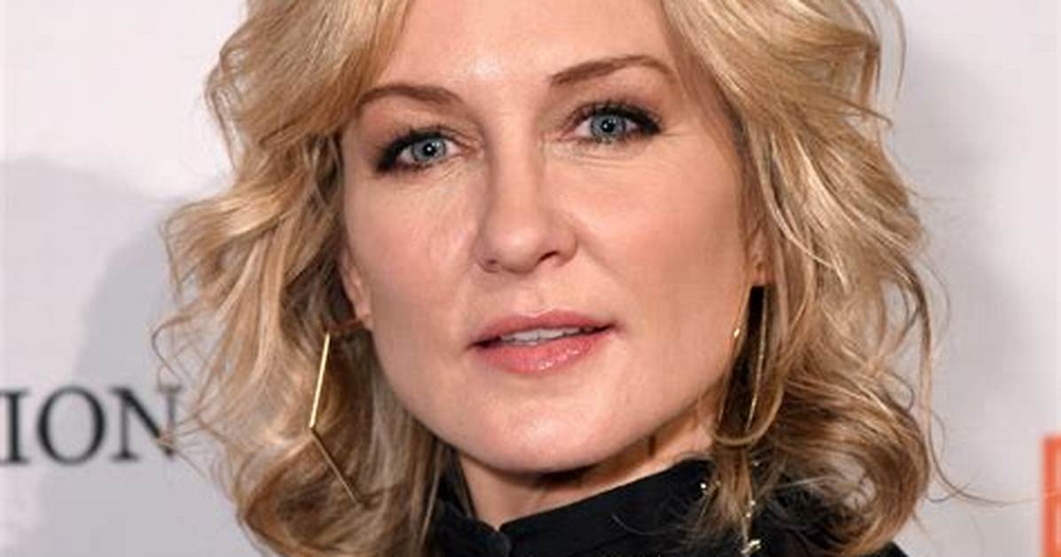 Amy Carlson Net Worth