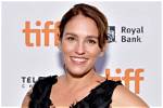 Amy Jo Johnson Net Worth