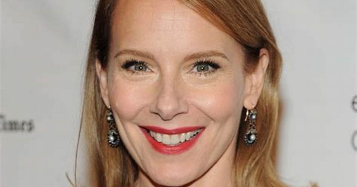 Amy Ryan Net Worth