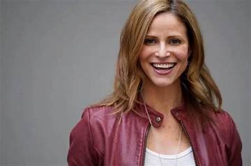Andrea Savage Net Worth