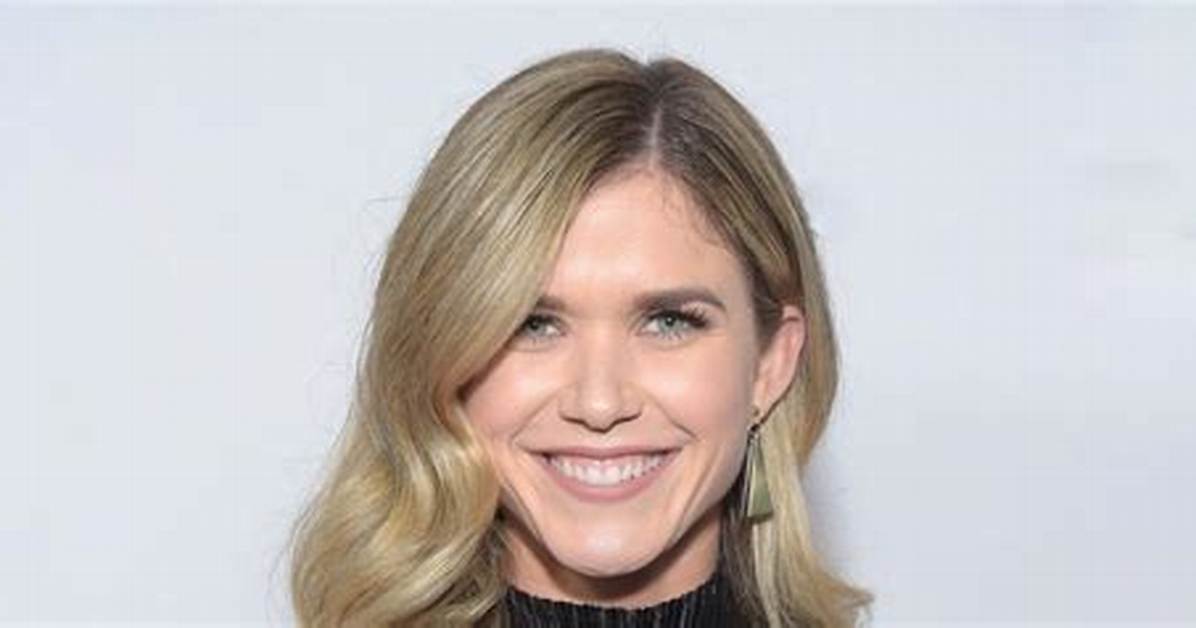 Anna Marie Dobbins Net Worth