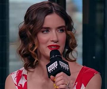 Anna Wood Net Worth
