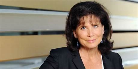 Anne Sinclair Net Worth