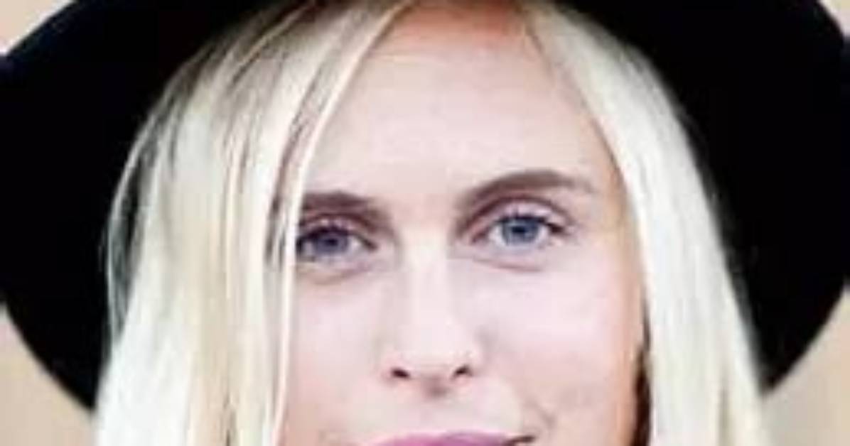 Annie Mcelwain Net Worth