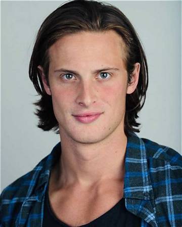 Aren Buchholz Net Worth