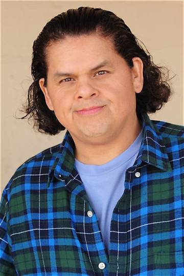 Aris Alvarado Net Worth