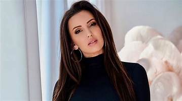Ashley A. Schultz Net Worth