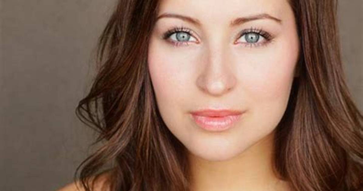 Ashley Leggat Net Worth