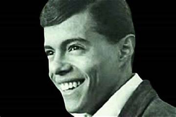 Augie Rios Net Worth