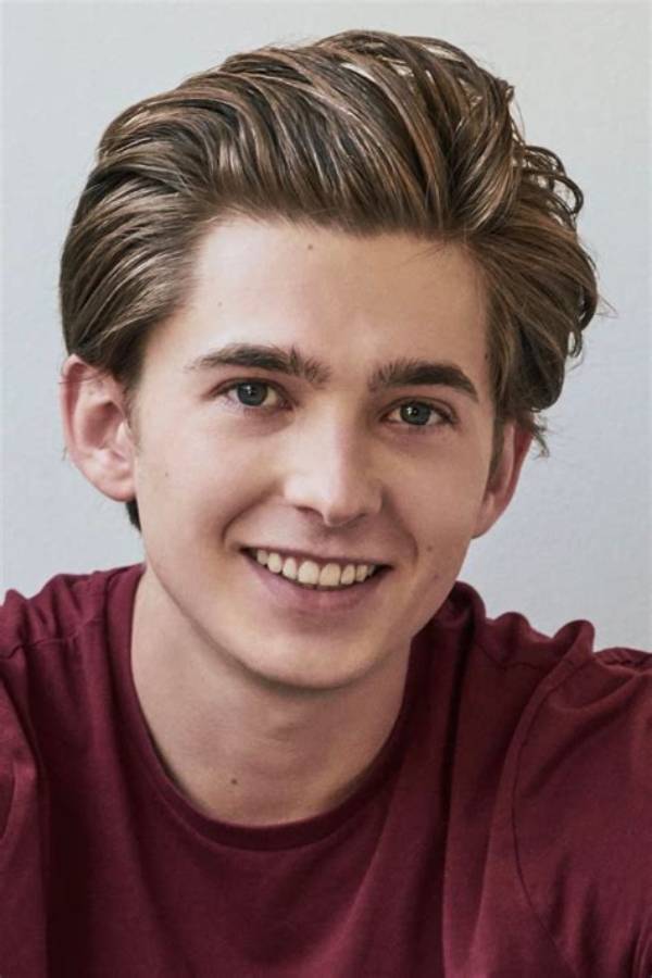 Austin Abrams Net Worth