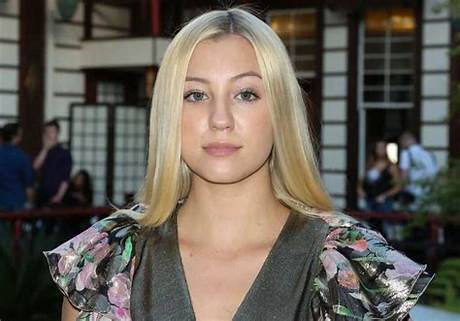 Ava Sambora Net Worth