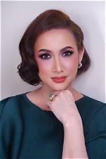 Ayen Munji-Laurel Net Worth