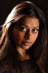 Ayesha Dharker Net Worth