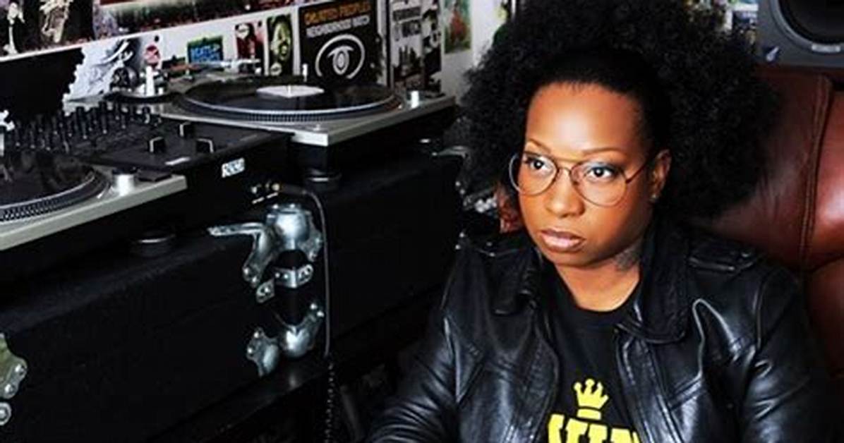 Bahamadia Net Worth