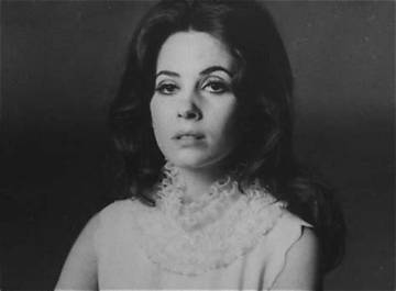 Barbara Parkins Net Worth