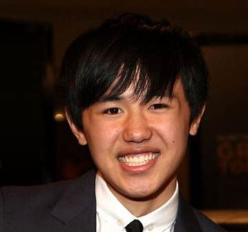 Bee Vang Net Worth