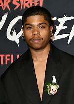 Benjamin Flores Jr. Net Worth