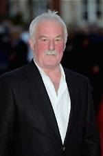 Bernard Hill Net Worth