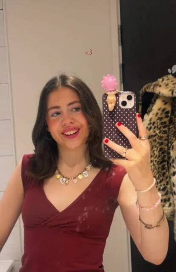 Betsy Mccredie Net Worth