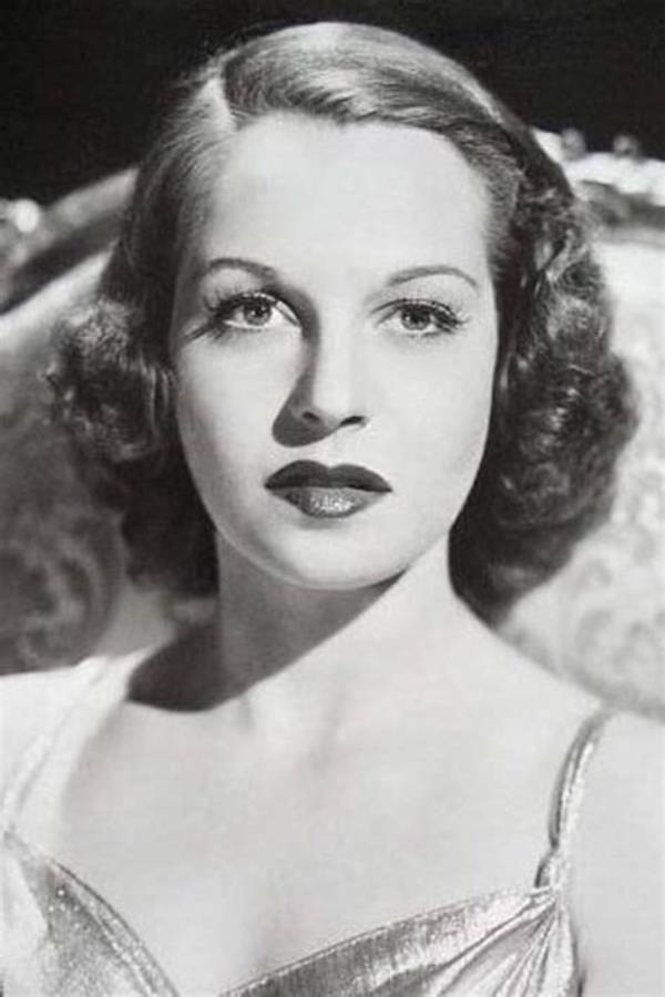 Betty Field Net Worth