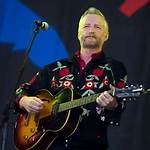 Billy Bragg Net Worth