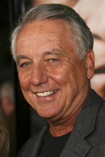 Bob Gunton Net Worth