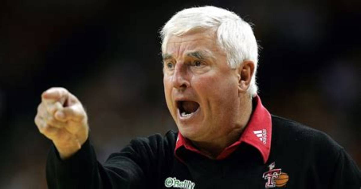Bobby Knight Net Worth