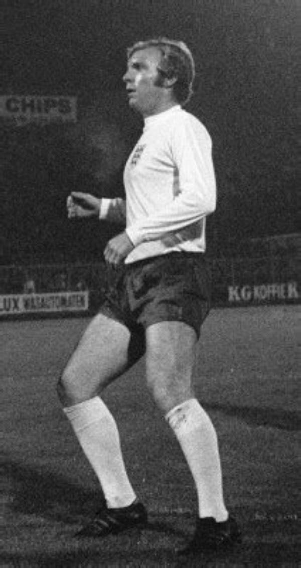 Bobby Moore Net Worth