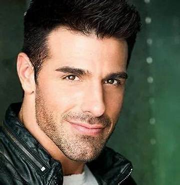 Brett Davis Net Worth