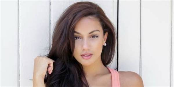 Brittney Alger Net Worth