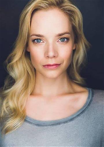 Caitlin Mehner Net Worth